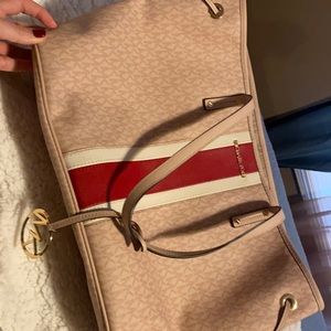 Michael Kors Purse large pink